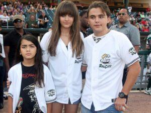 Read more about the article Michael Jackson’s Children: The New Generation in Showbiz