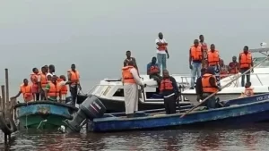 Read more about the article Two foreign fishermen lost in Atlantic Ocean for 5 days rescued in Bayelsa coastal community