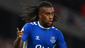 Read more about the article Everton struggling to keep Iwobi