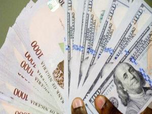 Read more about the article Naira Hits N800 in its exchange rate against the dollar