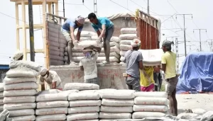 Read more about the article Manufacturers anticipate that the price of cement may surge to N9,000 due to the construction of concrete roads.