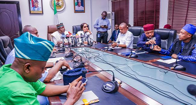 Six-month allowance: FG to spend N315bn, Labour suspends strike for 30 days