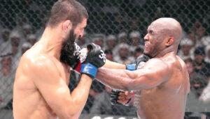 Read more about the article Usman suffers third straight UFC defeat